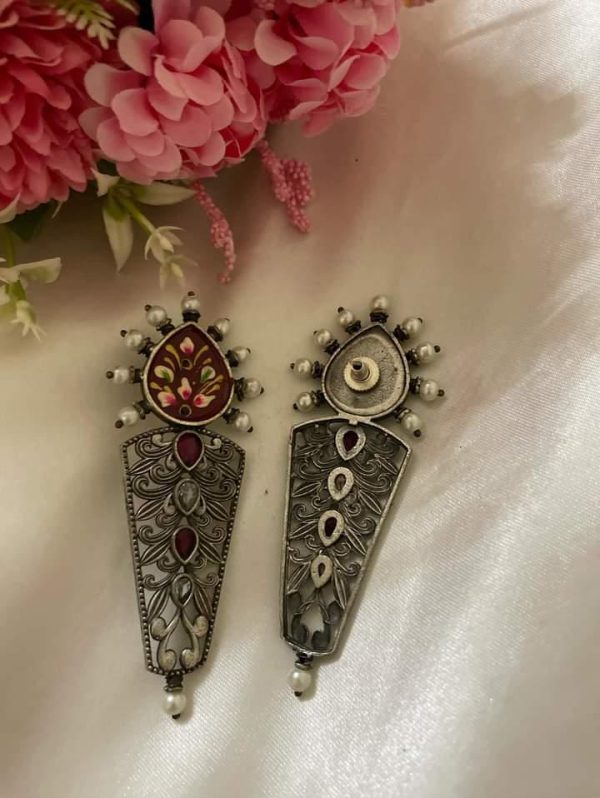 Feathers Oxidised earring  | C-373 - Image 3