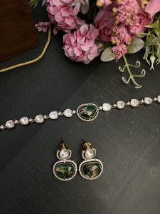 ZEENAT MOSSONITE KUNDAN SET - Image 3