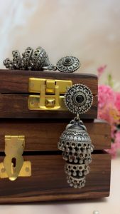 NAAZ BLACK STONE JHUMKA